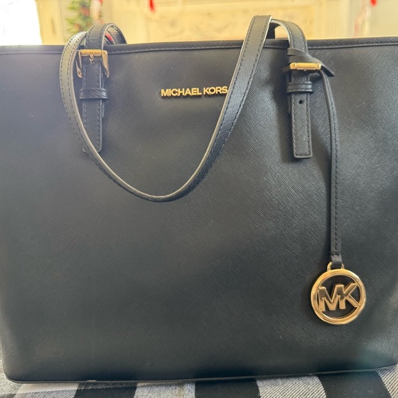 Michael Kors Black Tote Bag NO CALLOUTS! - Picture 3 of 15
